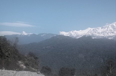 9 am mountain view from Ghorpeni Trek